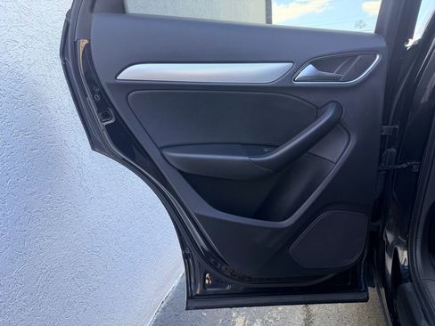 Used 2016 Audi Q3 2.0T Premium Plus image 24