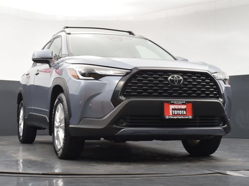 Used 2023 Toyota Corolla Cross LE w/ Moonroof Package AWD/4WD image 30