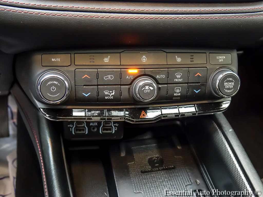 Used 2021 Dodge Durango R/T w/ Blacktop Package AWD/4WD image 20