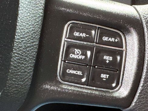 Used 2018 RAM 1500 Express w/ Express Value Package image 20