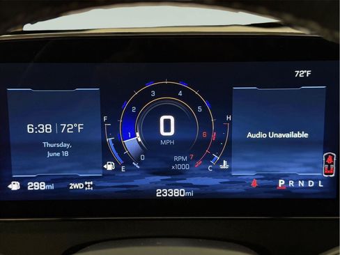 Used 2025 Chevrolet Traverse LT AWD/4WD image 14
