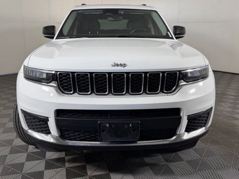 Used 2021 Jeep Grand Cherokee L Limited AWD/4WD image 2
