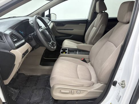 Used 2020 Honda Odyssey EX image 11