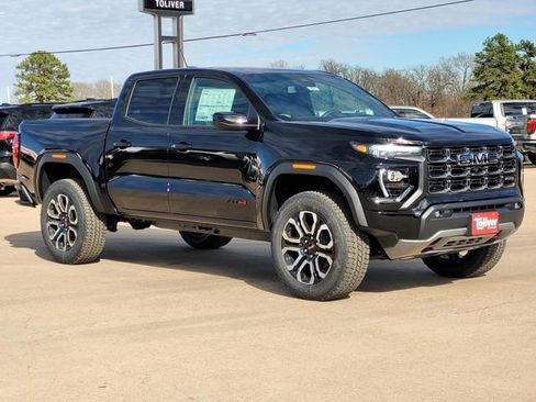 New 2026 GMC Canyon AT4 w/ Technology Plus Package image 2