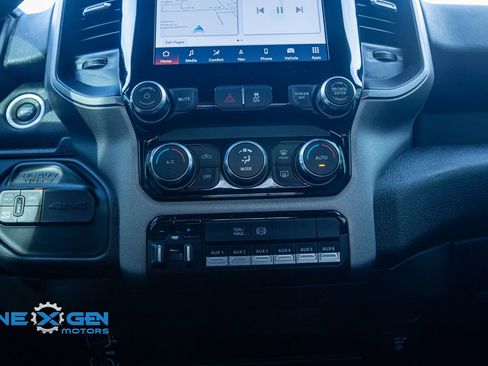 Used 2024 RAM 3500 Tradesman w/ Convenience Group image 19