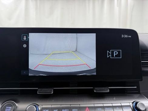 Used 2025 Hyundai Kona SEL AWD/4WD image 28