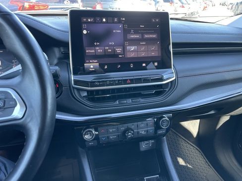 Used 2022 Jeep Compass Trailhawk w/ Trailhawk Convenience Group image 10