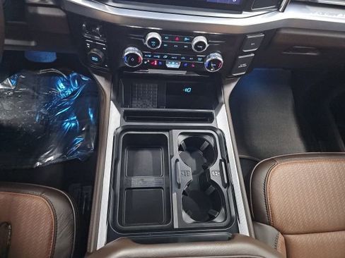 Used 2025 Ford F350 King Ranch image 27