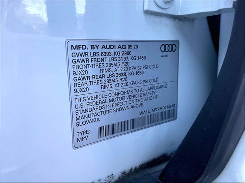 Used 2021 Audi Q7 2.0T Premium Plus w/ Premium Plus Package AWD/4WD image 35