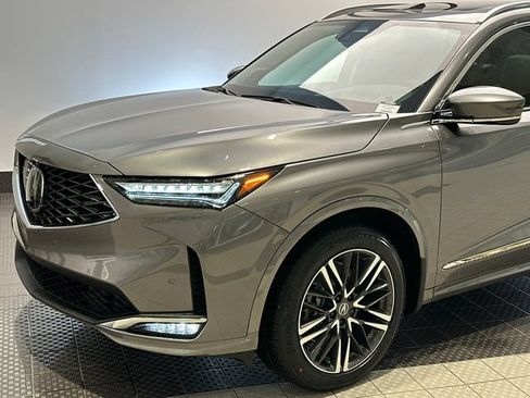 Certified 2026 Acura MDX SH-AWD w/ Advance Package image 8