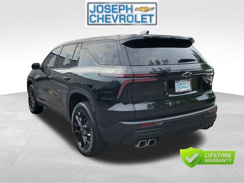 Used 2024 Chevrolet Traverse LS w/ Midnight/Sport Edition FWD image 3