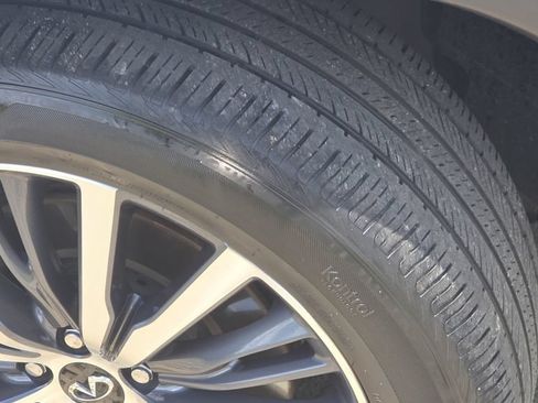 Certified 2023 INFINITI QX60 Sensory w/ Vision Package AWD/4WD image 11