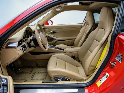 Used 2014 Porsche 911 Turbo S AWD/4WD image 42