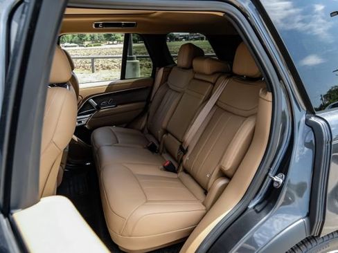 New 2026 Land Rover Range Rover SE AWD/4WD image 47