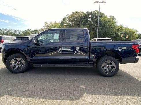 New 2025 Ford F150 Lightning Flash AWD/4WD image 6