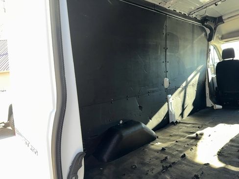 Used 2023 Ford Transit 250 Medium Roof w/ Load Area Protection Package image 10