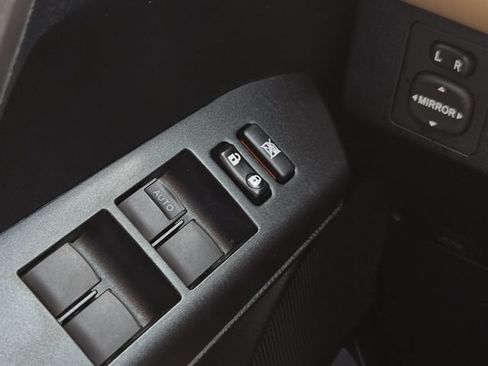 Certified 2018 Toyota RAV4 XLE AWD/4WD image 26