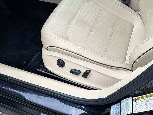 Used 2017 Volkswagen Passat 1.8T SE image 18