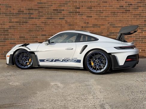 Certified 2025 Porsche 911 GT3 RS image 3