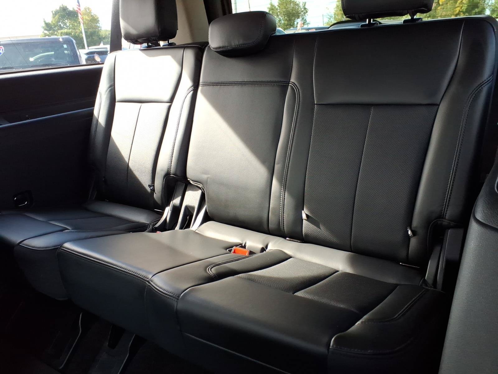 Used 2023 Ford Expedition Max XLT AWD/4WD image 14