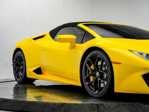 Used 2018 Lamborghini Huracan LP 580-2 image 44