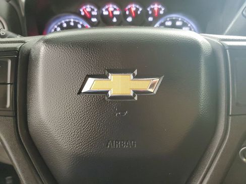 Used 2023 Chevrolet Silverado 1500 Custom image 22