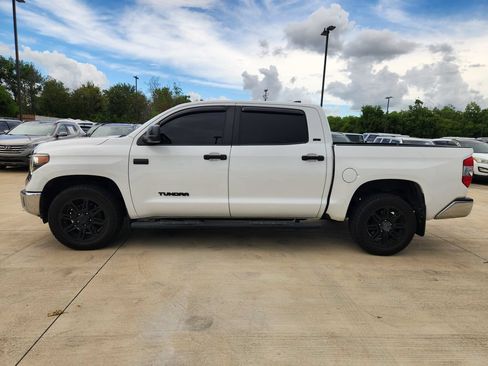 Used 2020 Toyota Tundra SR5 w/ SR5 Leather Package RWD image 6