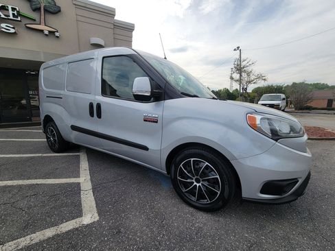 Used 2020 RAM ProMaster City Tradesman SLT FWD image 16