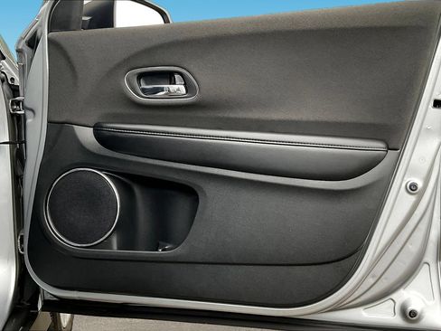 Used 2019 Honda HR-V EX image 27