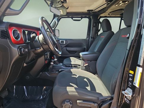 Used 2021 Jeep Gladiator Rubicon AWD/4WD image 16