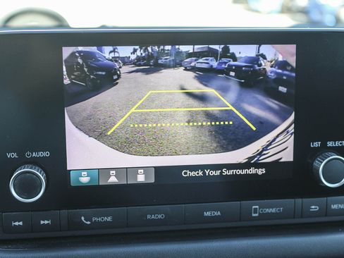 Certified 2023 Honda HR-V LX image 25