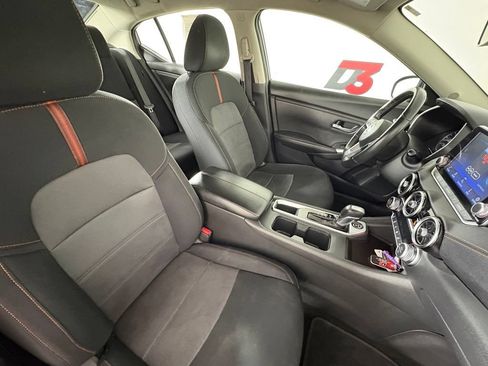 Used 2023 Nissan Sentra SR w/ Midnight Edition Package FWD image 31
