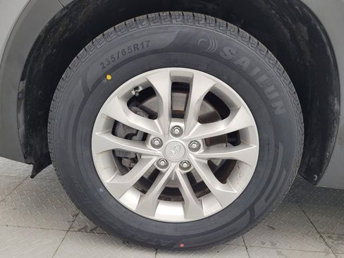 Used 2019 Hyundai Santa Fe SE AWD/4WD image 31