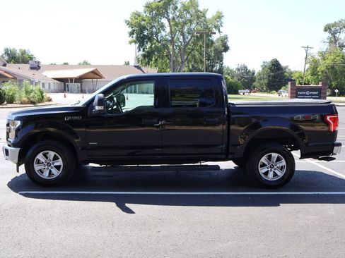 Used 2017 Ford F150 XLT image 9