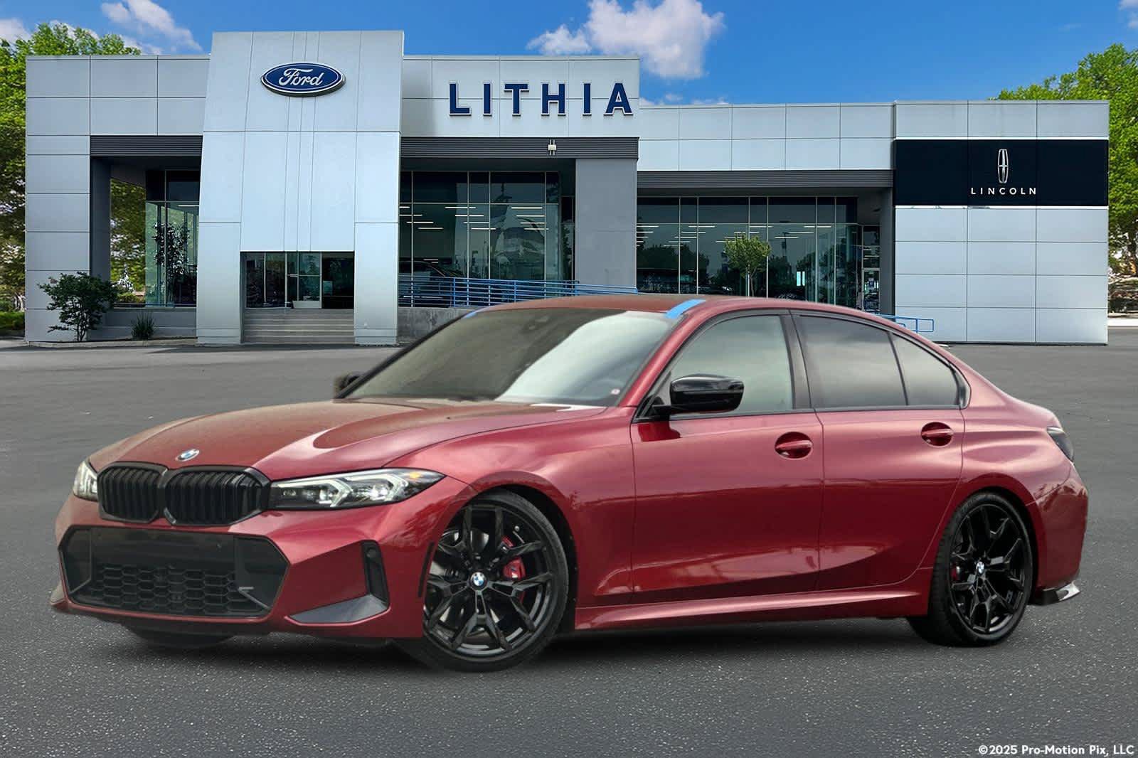 Used 2025 BMW 330i Sedan w/ M Sport Package RWD image 1