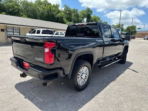 Used 2020 Chevrolet Silverado 2500 High Country w/ Technology Package AWD/4WD image 24