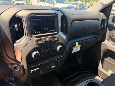 New 2026 GMC Sierra 2500 Pro w/ Convenience Package AWD/4WD image 16