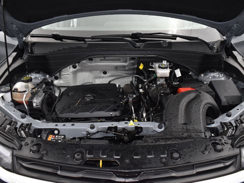 Used 2025 Chevrolet TrailBlazer LT w/ Driver Confidence Package image 23