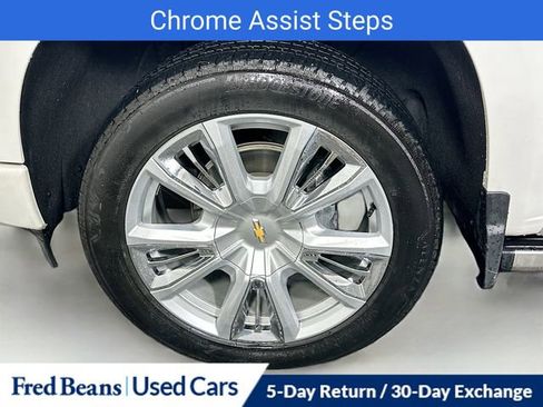 Used 2025 Chevrolet Silverado 1500 High Country AWD/4WD image 35