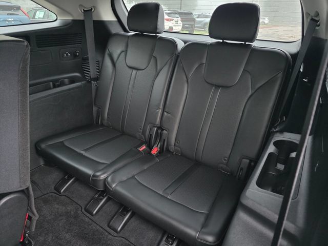 Certified 2023 Kia Sorento S w/ Panoramic Sunroof Package AWD/4WD image 18