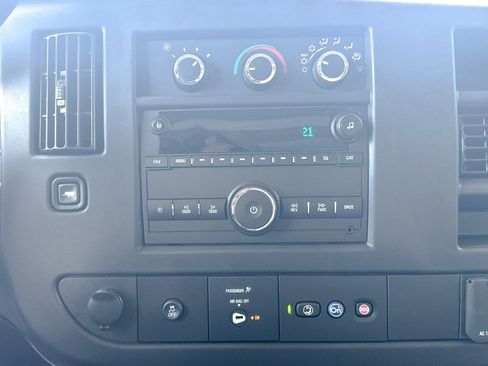 New 2025 Chevrolet Express 3500 w/ Power Convenience Package image 40