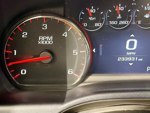 Used 2014 GMC Sierra 1500 Denali w/ Suspension Package, Off-Road AWD/4WD image 13