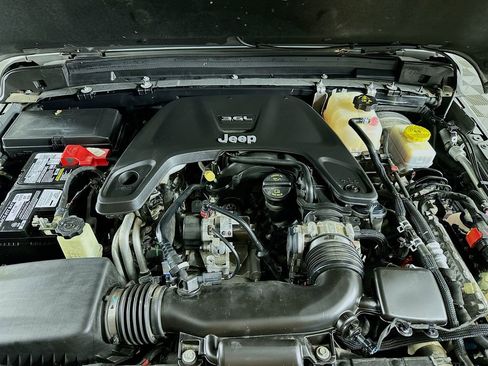 Certified 2021 Jeep Wrangler Unlimited Sport image 41