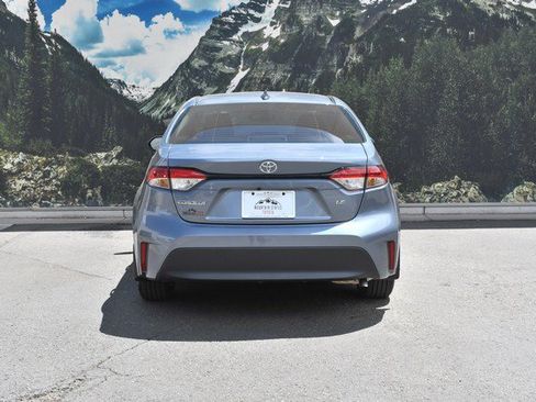 Certified 2025 Toyota Corolla LE FWD image 10