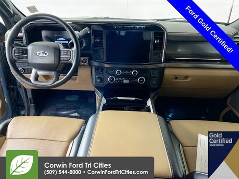 Used 2023 Ford F450 Lariat w/ FX4 Off-Road Package image 7