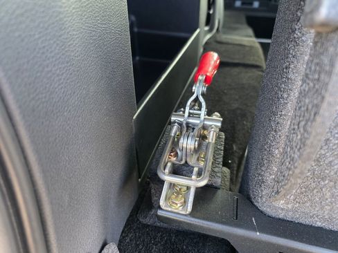 Used 2026 Toyota Sienna LE image 45