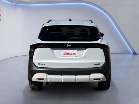 New 2026 Nissan Kicks SV w/ Cold Weather Package image 4