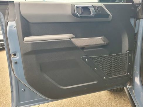 Used 2023 Ford Bronco Black Diamond image 18