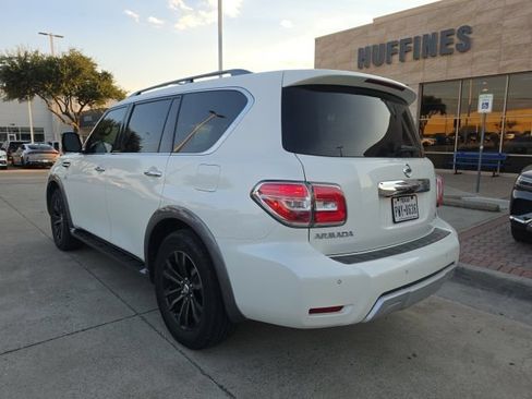 Used 2017 Nissan Armada Platinum w/ Interior Lighting Package AWD/4WD image 2