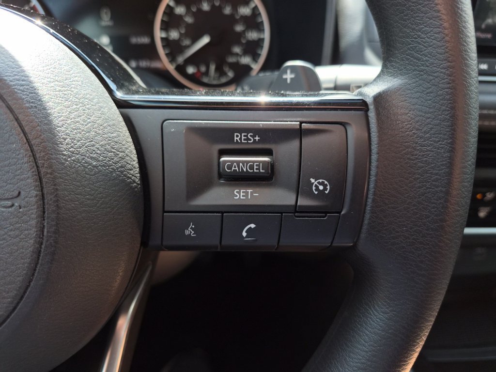 Used 2021 Nissan Rogue S FWD image 24